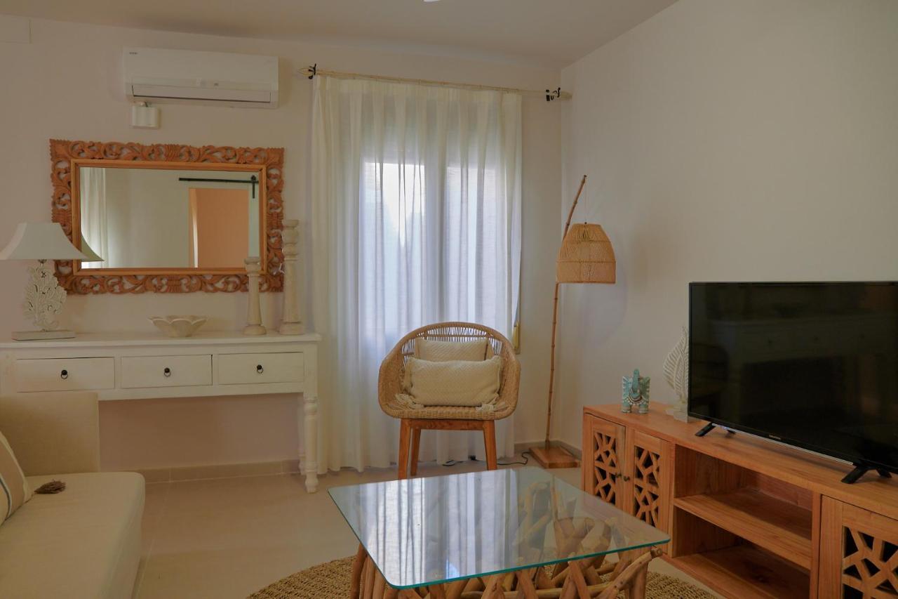 Dharma Experience Cambrils Facebook Daire Dış mekan fotoğraf